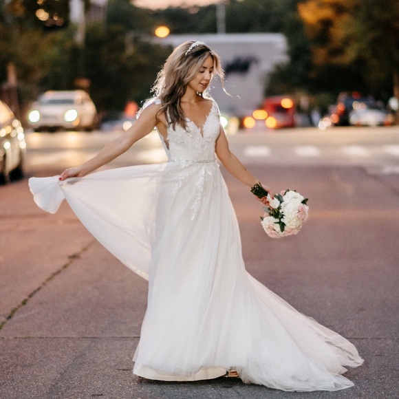 Wtoo by Watters Vielle Gown size 0 Ivory-Almond : bought at Anthropologie BHLDN - Picture 2 of 4